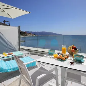 Sunrise Bay Apts Apartment