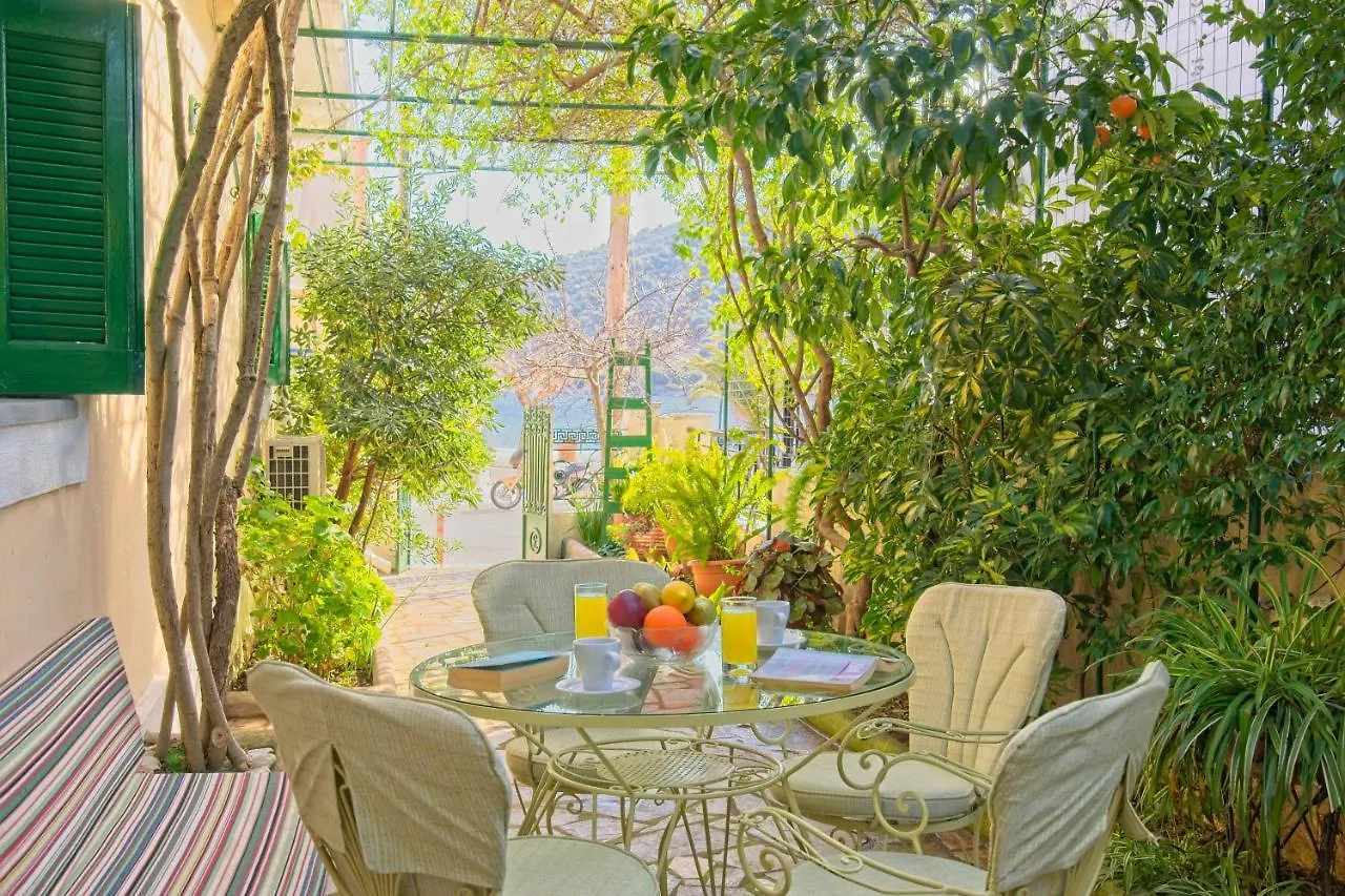 Villa Pergantini Agia Efimia Holiday home