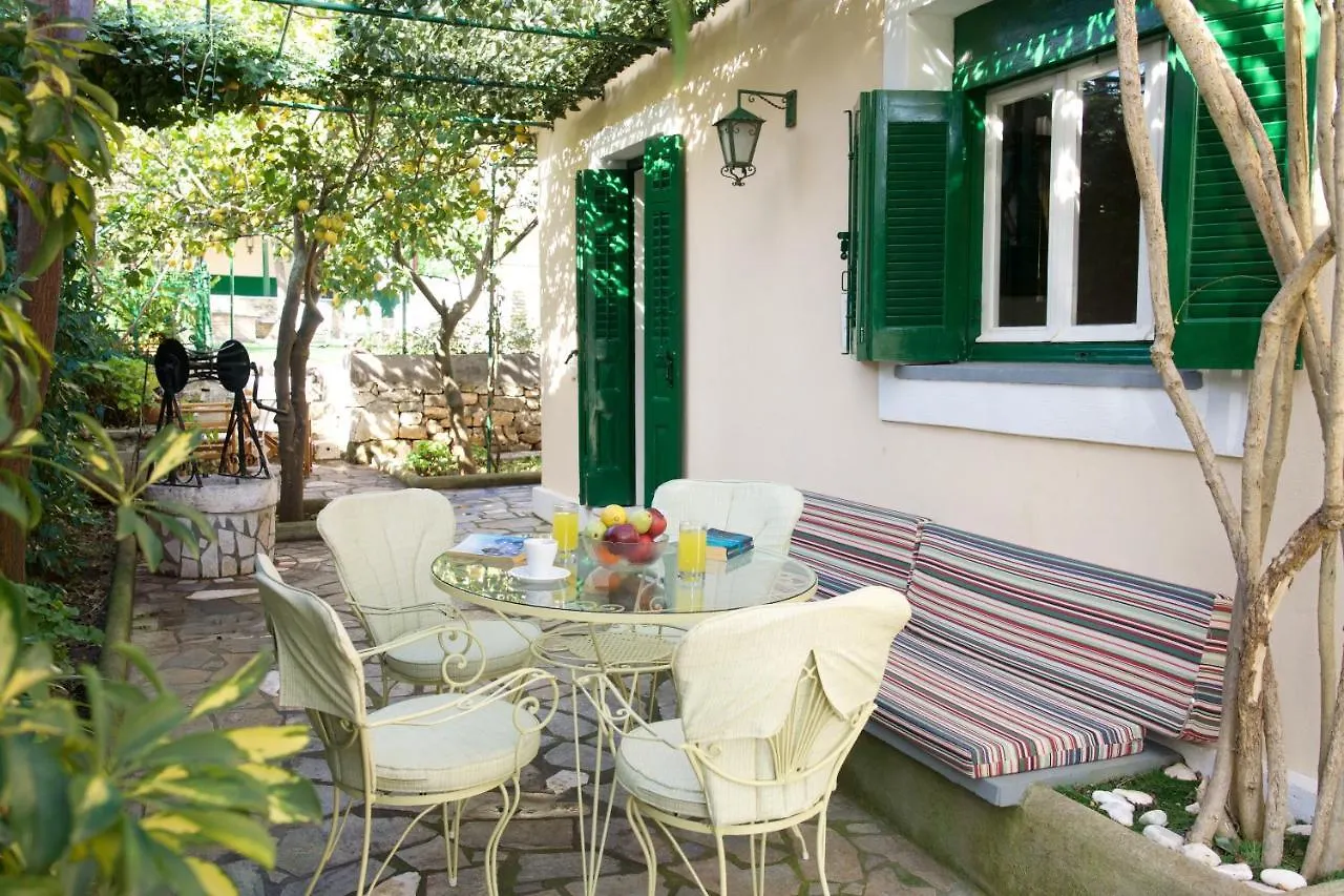 Holiday home Villa Pergantini Agia Efimia Greece